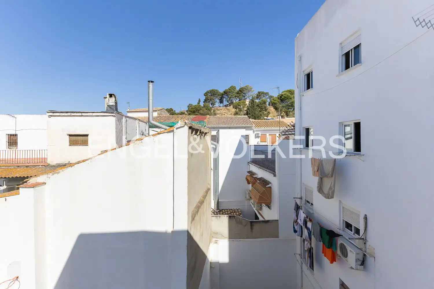 Vista exterior de Àtic en venda en El Puig de Santa Maria amb Calefacció i Terrassa