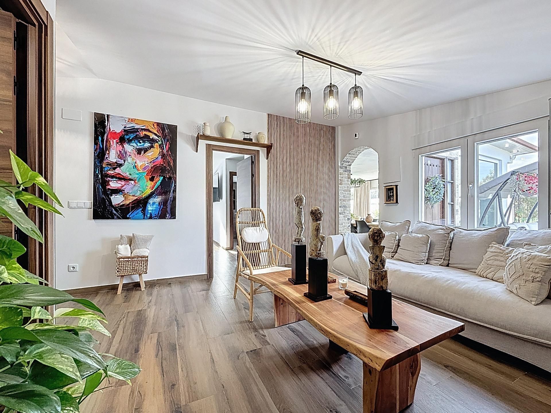 Sala d'estar de Casa o xalet en venda en Onil amb Jardí privat, Terrassa i Traster