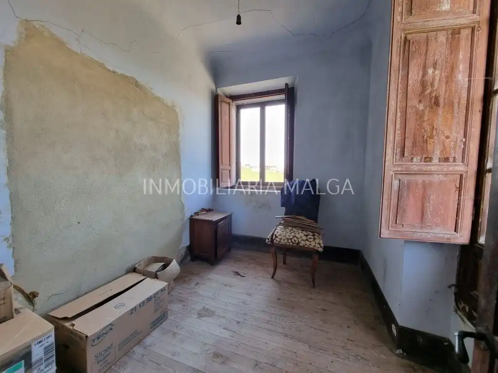 Sala d'estar de Casa o xalet en venda en Colunga amb Jardí privat i Traster