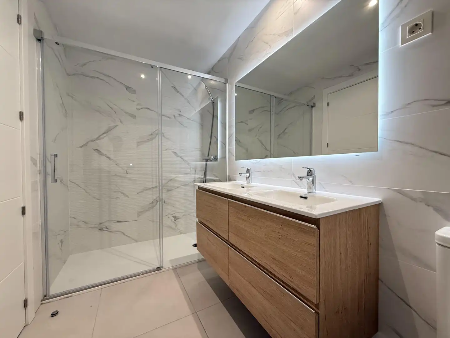 Baño de Piso de alquiler en Madrid