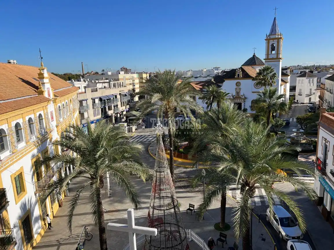 Exterior view of Flat for sale in Dos Hermanas