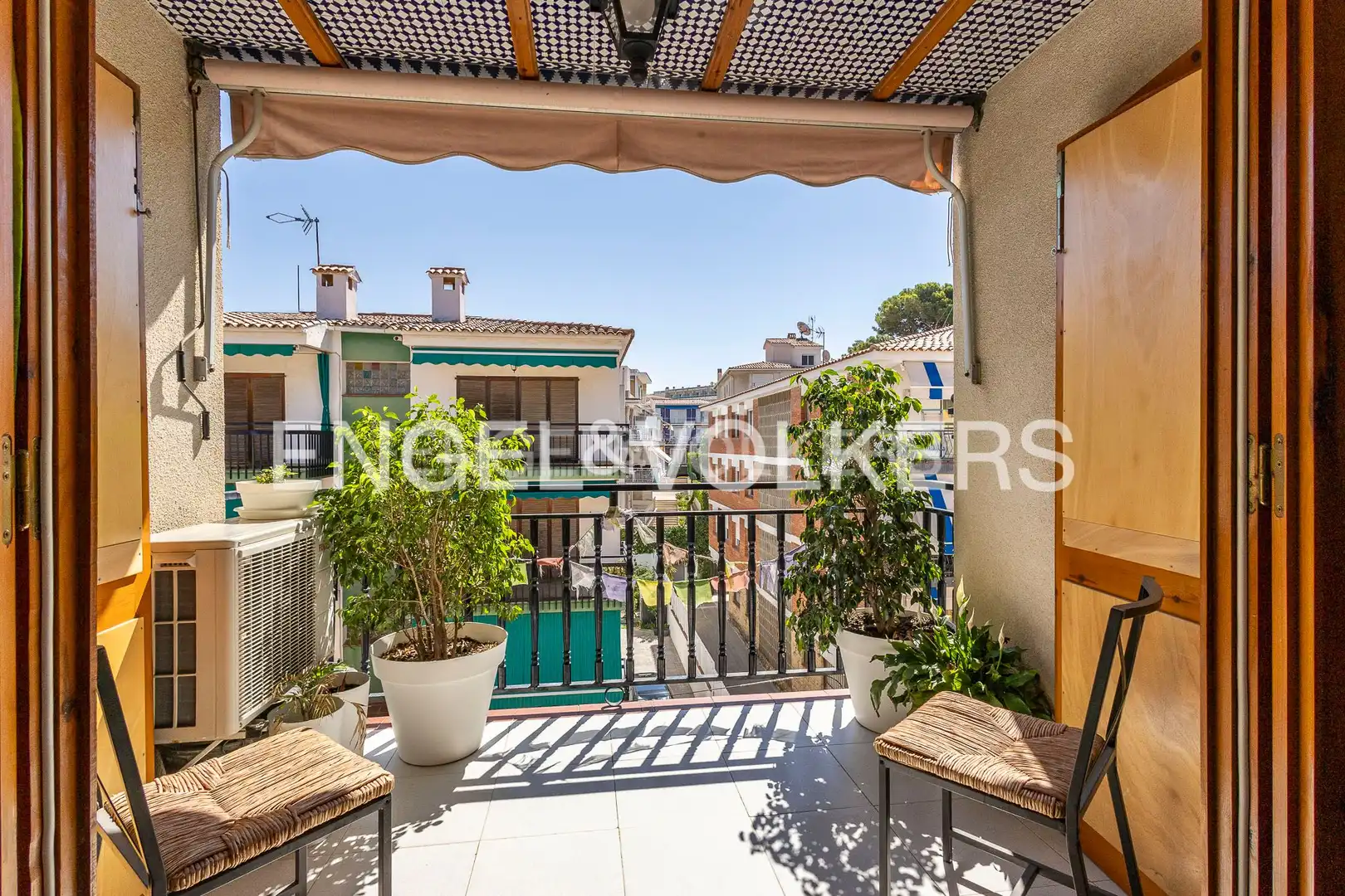Vista exterior de Àtic en venda en El Vendrell amb Aire condicionat, Calefacció i Balcó