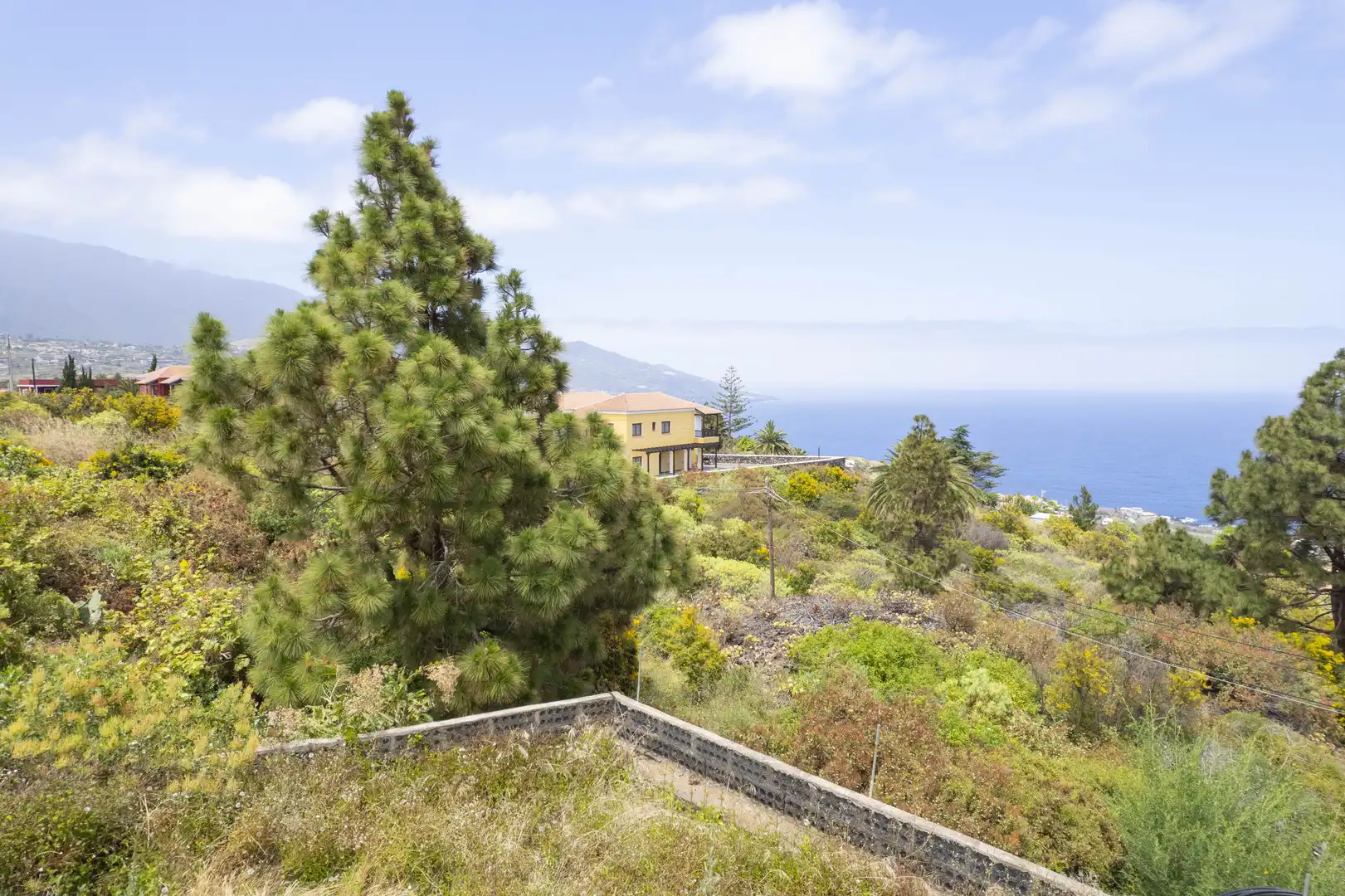 Vista exterior de Casa o xalet en venda en Breña Baja amb Jardí privat, Terrassa i Traster