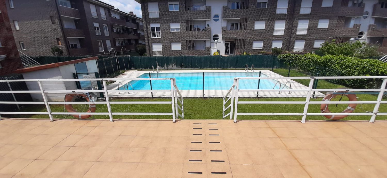 Swimming pool of Flat for sale in Bárcena de Cicero  with Heating and Terrace