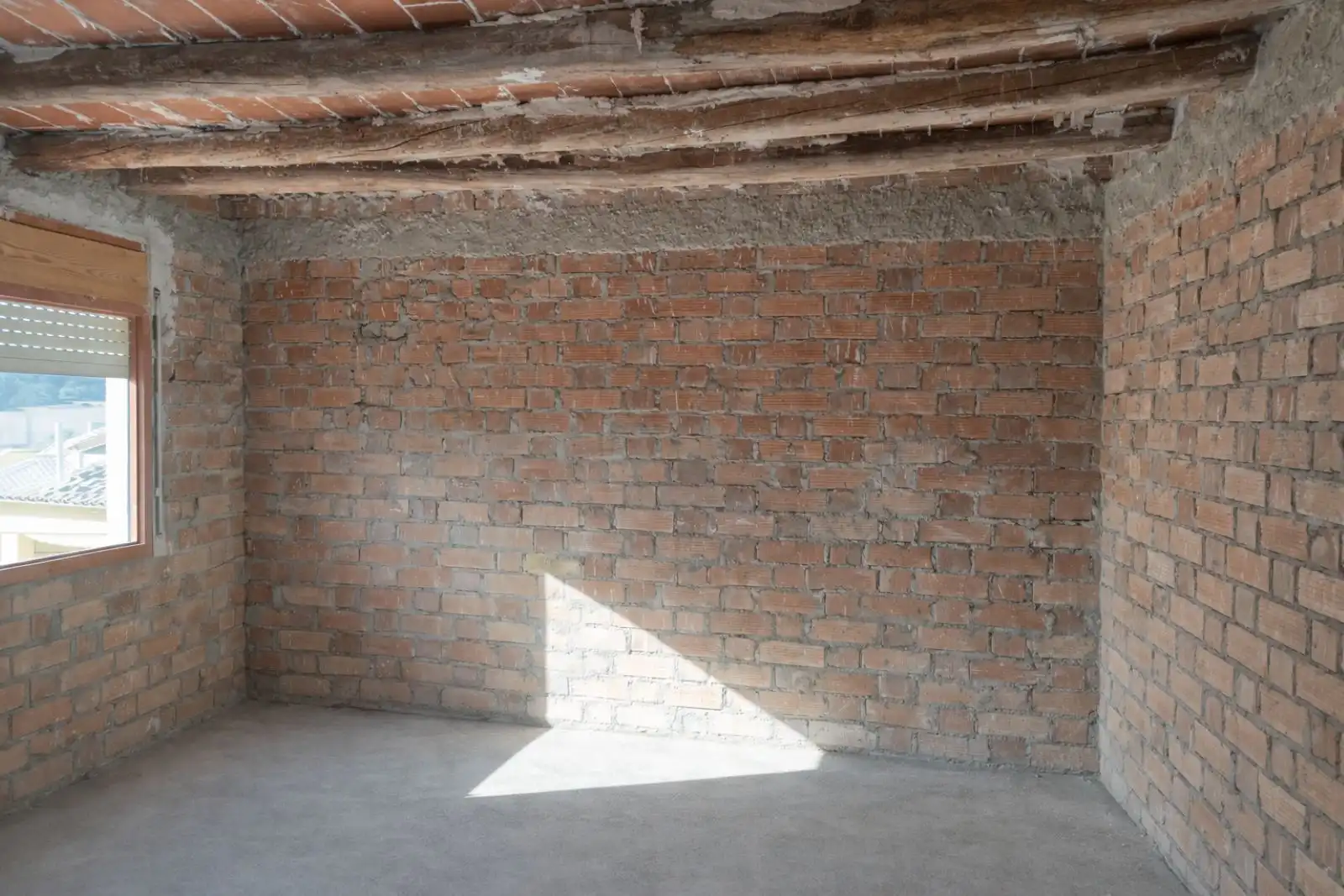 Country homes for sale in Tolva