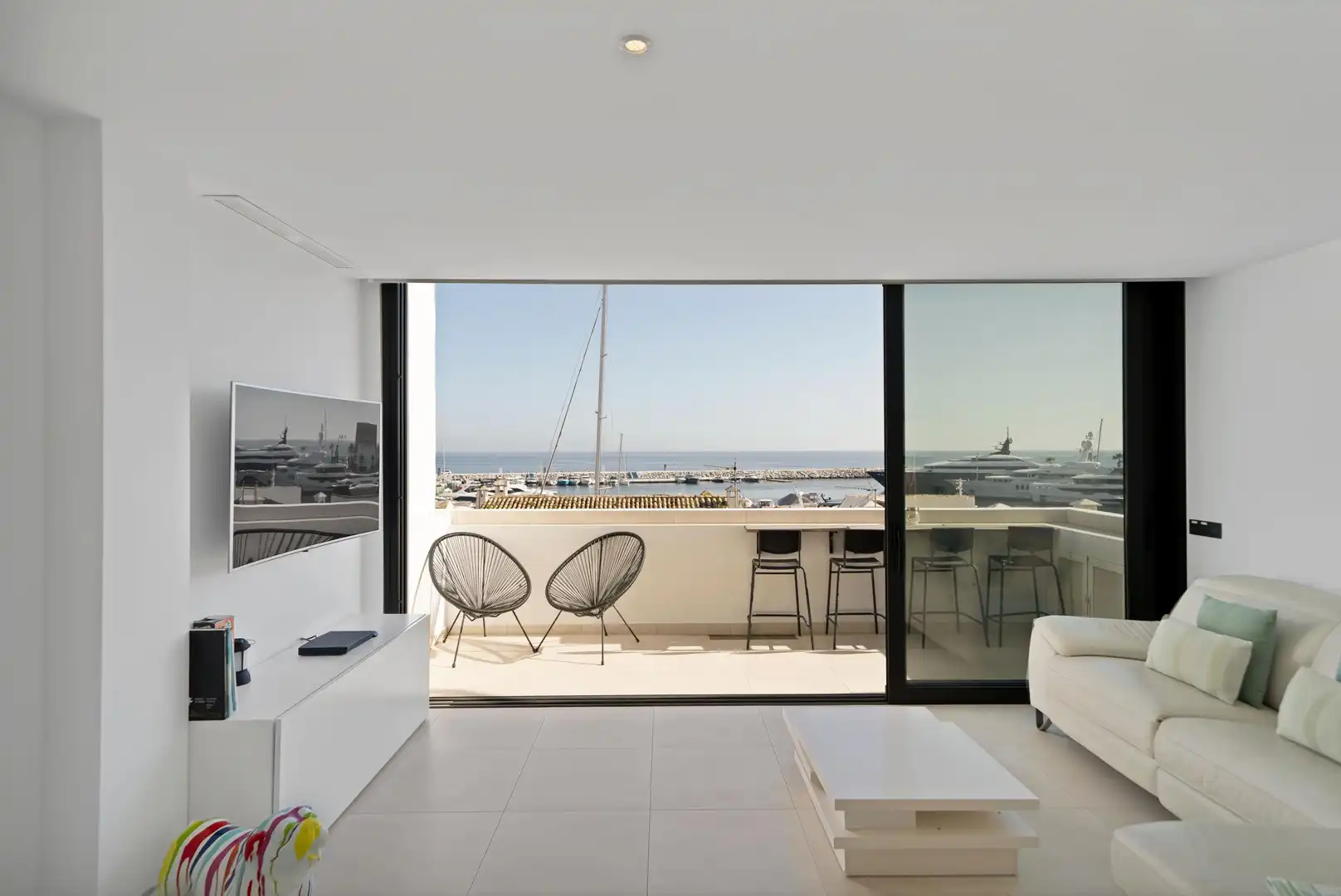Terrace of Duplexes for sale in Marbella  with Air Conditioner and Heating