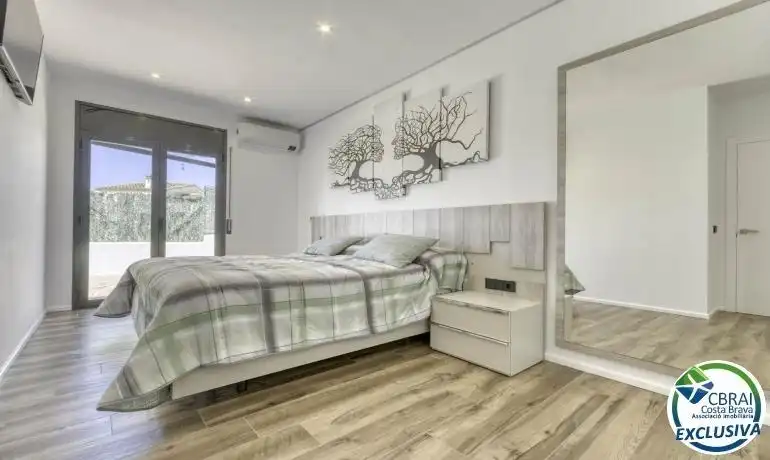 Bedroom of Houses for sale in Cistella  with Community pool