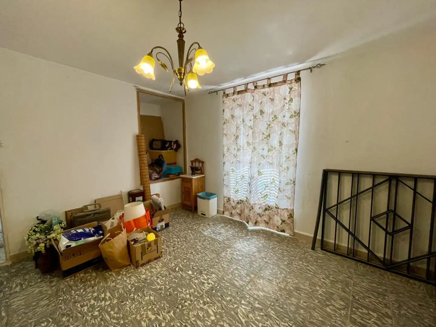 Houses for sale in Castellar de Santiago