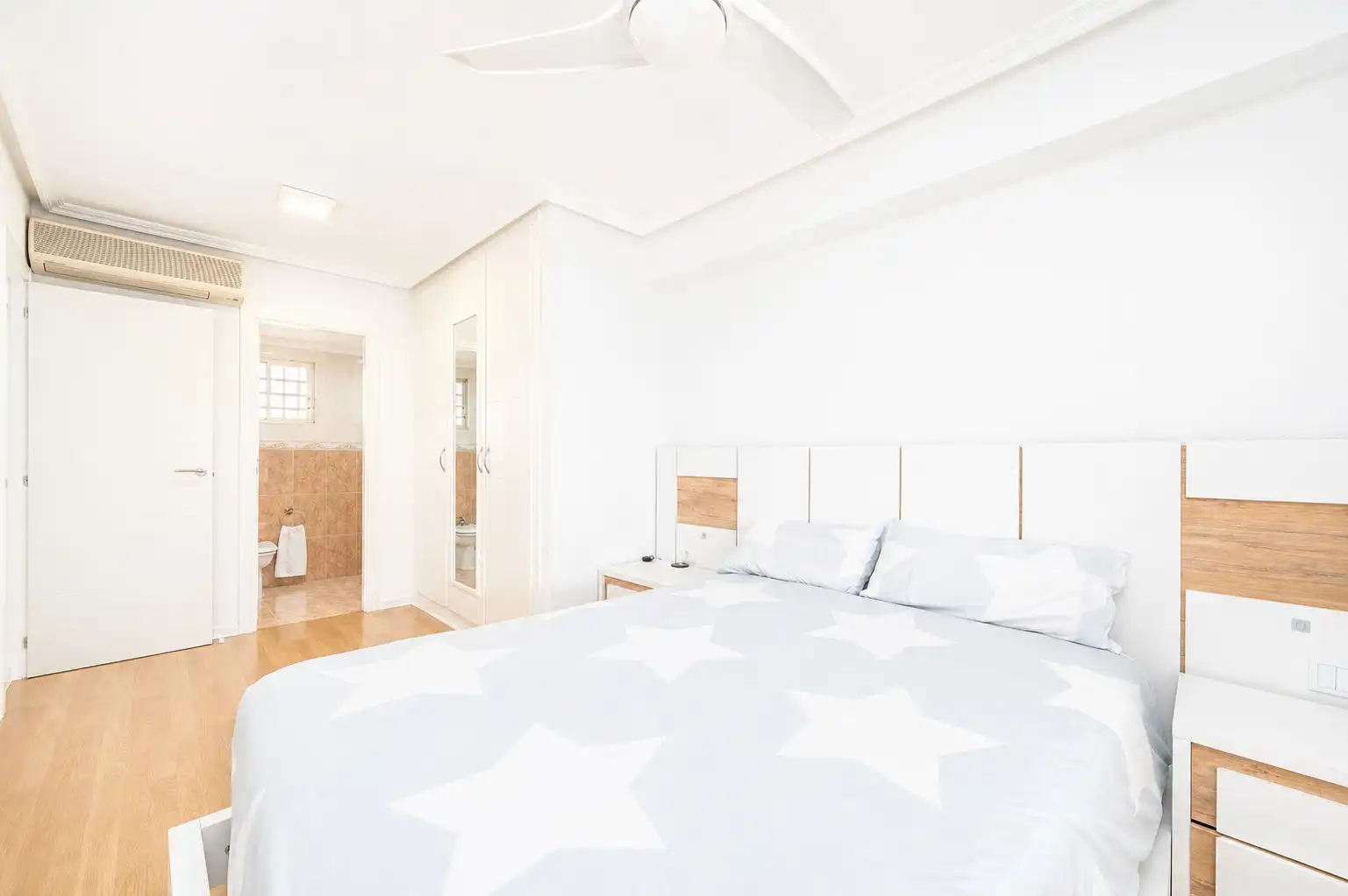 Schlafzimmer von Wohnung zur Miete in Alicante / Alacant mit Klimaanlage, Heizung und Terrasse
