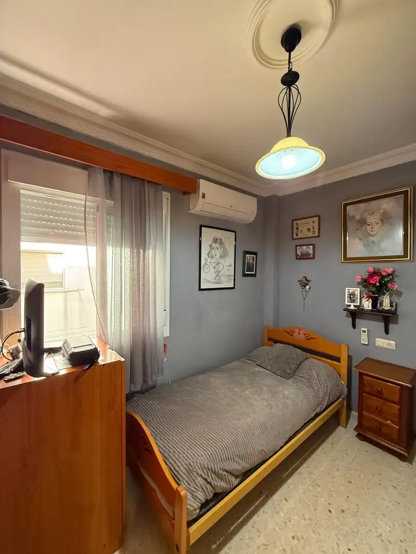 Bedroom of Flat for sale in Utrera