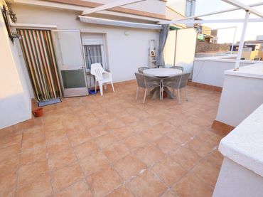 Ático con ascensor en venta en La Plana