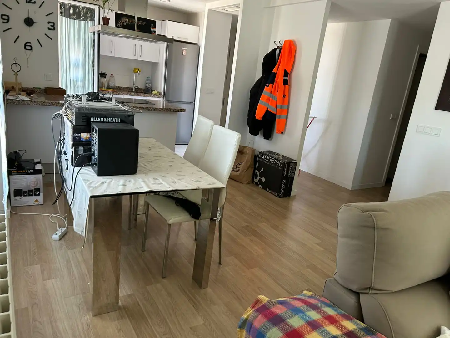 Comedor de Piso en venta en Tomares con Aire acondicionado, Terraza y Amueblado