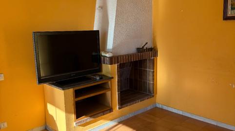 Foto 2 de Casa adosada en venda a Carrer Narcís Monturiol, Sant Celoni, Barcelona