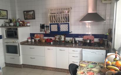 Kitchen of Single-family semi-detached for sale in Fuente Palmera