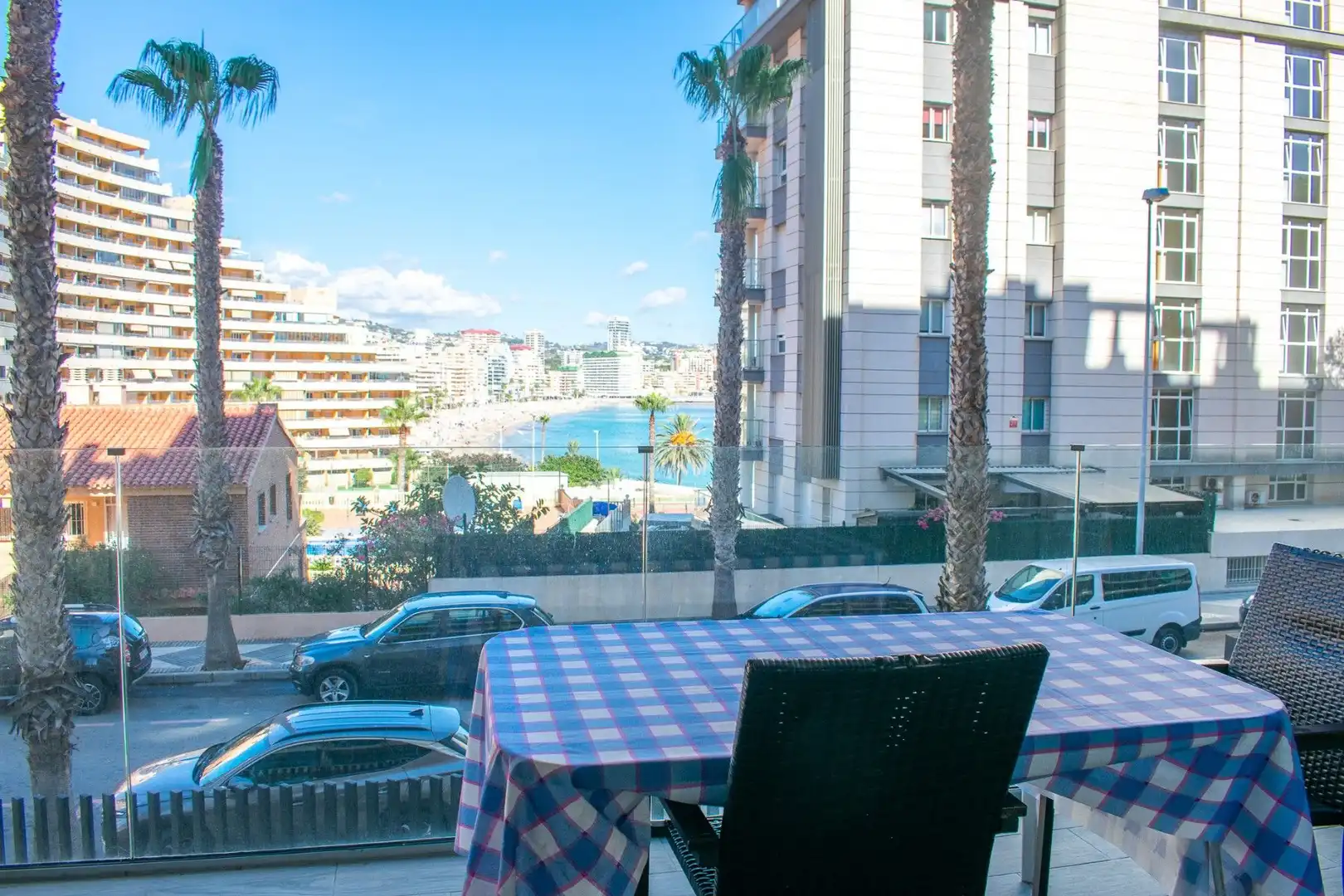Terrassa de Apartament en venda en Calpe / Calp amb Terrassa, Moblat i Piscina comunitària