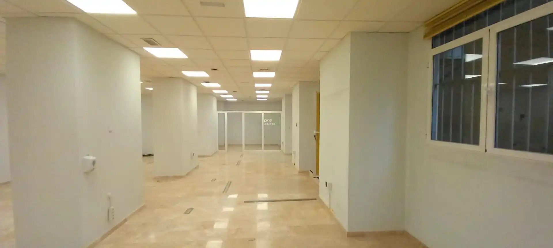 Local comercial en alquiler en Centro, imagen 5