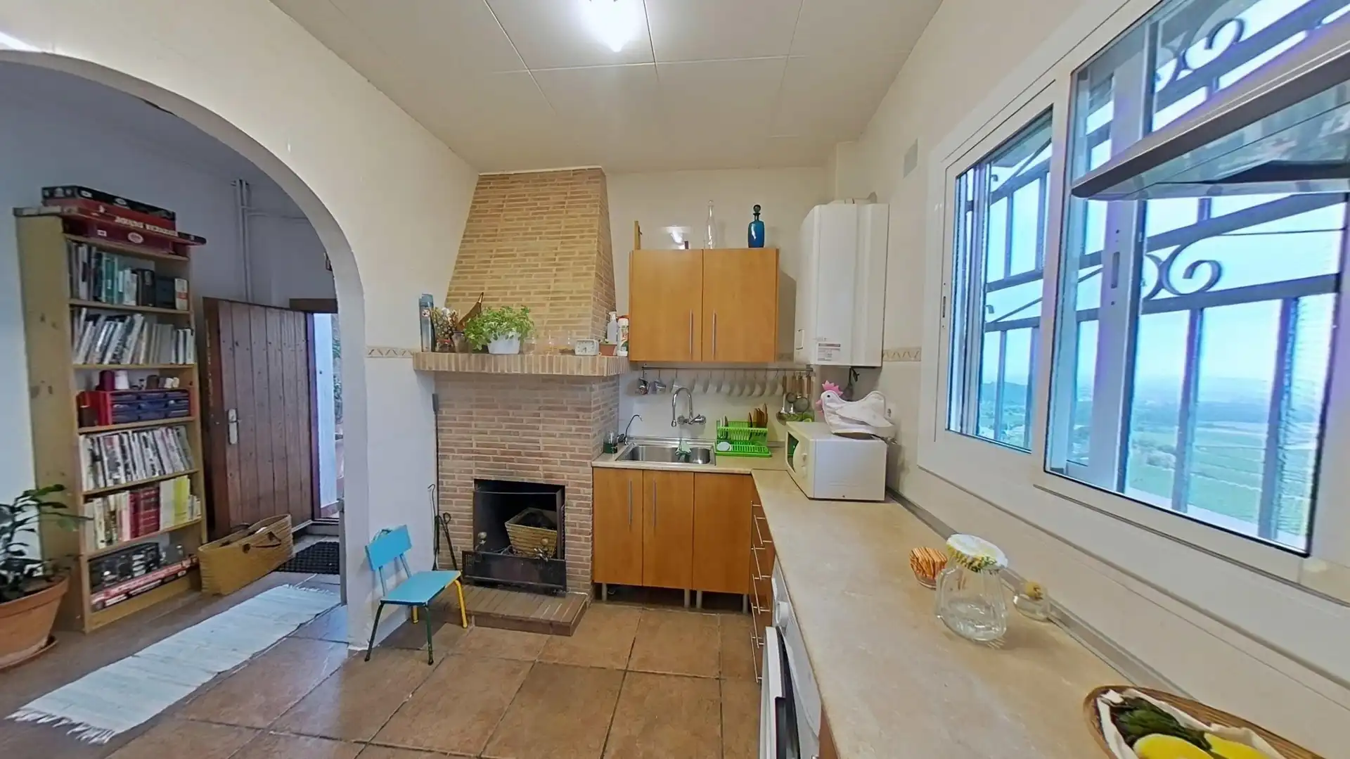 Detached house with terrace for sale in Torrelles de Foix, imagen 3