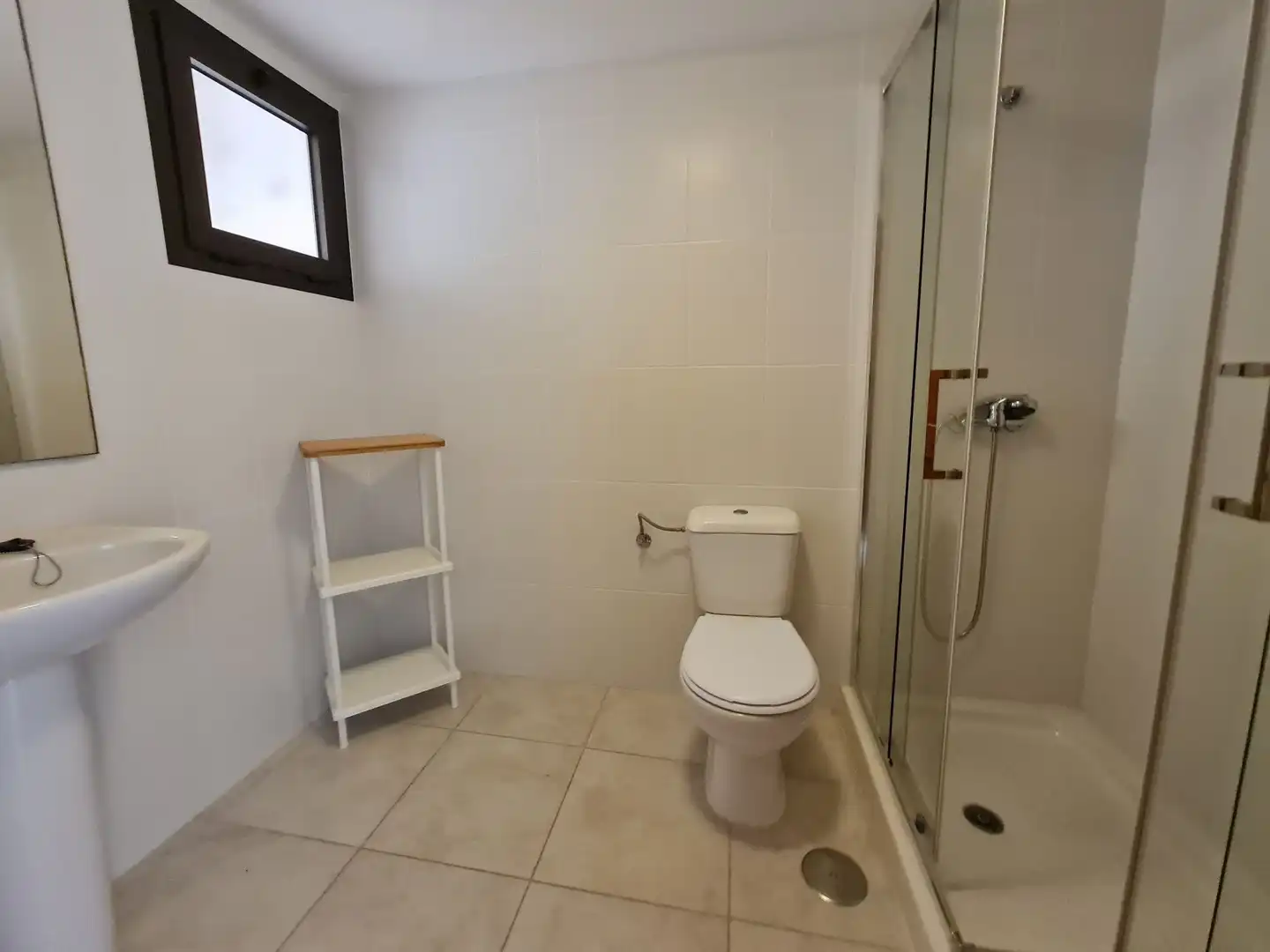 Baño de Piso en venta en Pájara con Terraza y Amueblado