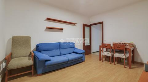 Foto 2 de Piso en venta en Santa Rosa, Santa Coloma de Gramenet