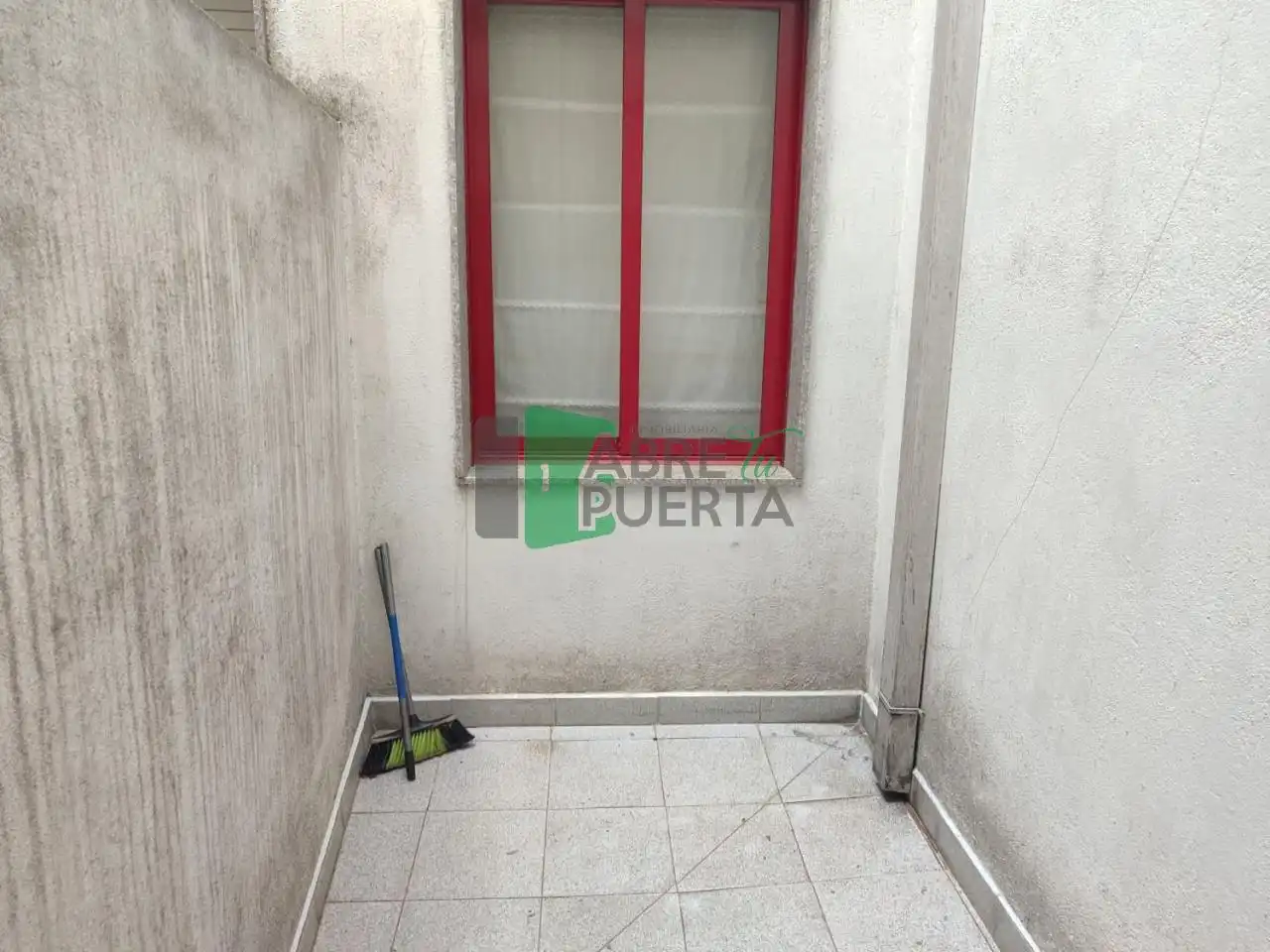 Terraza de Piso en venta en Ourense Capital  con Calefacción, Parquet y Trastero