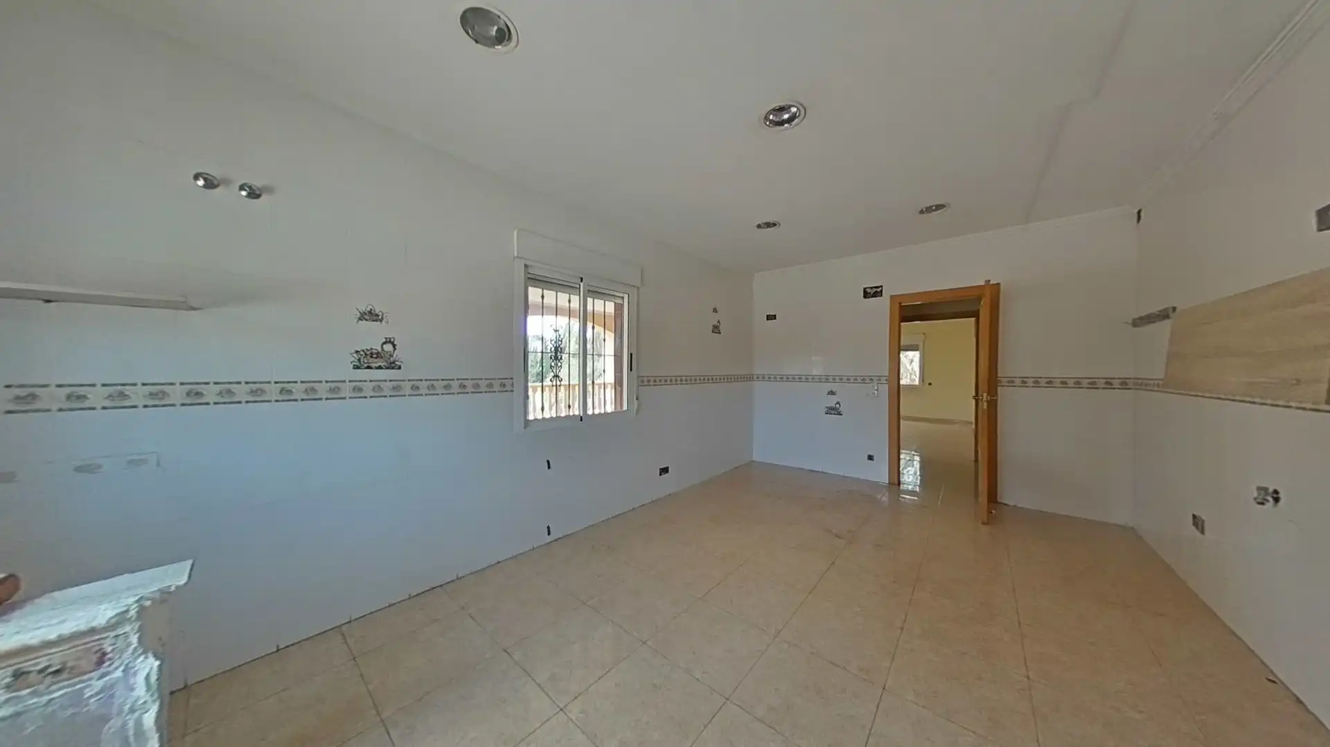 Local en venta en Altabix, 166, -1, Jubalcoi