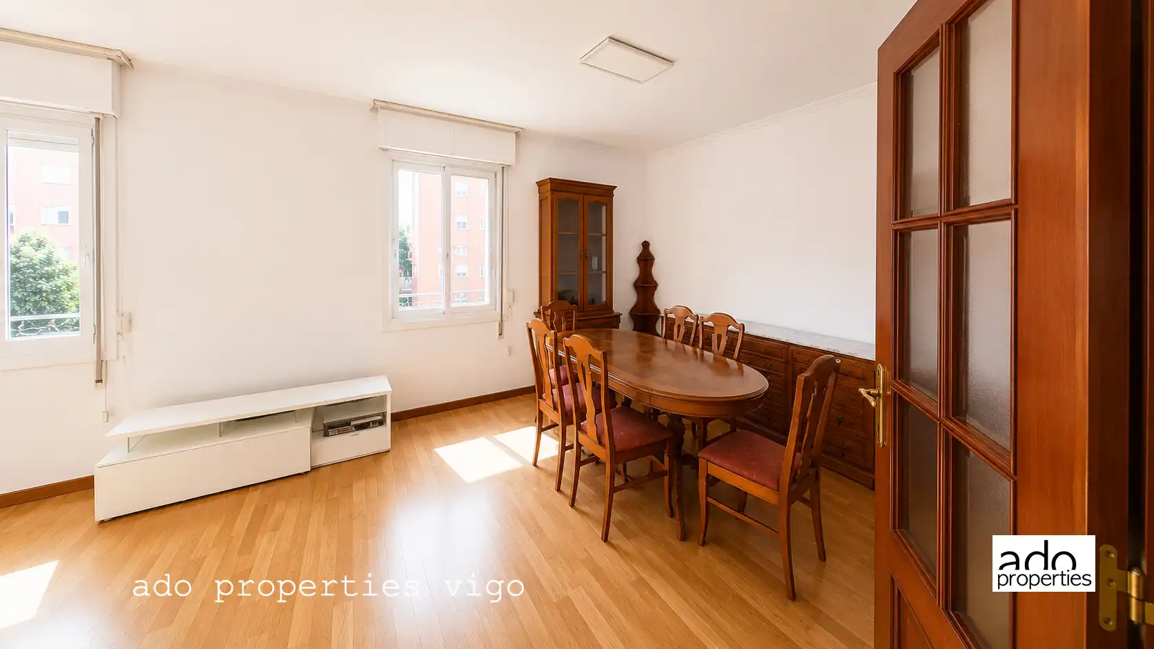 Sala de estar de Piso en venta en Vigo  con Trastero