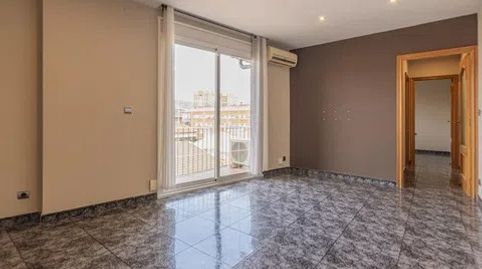 Foto 2 de Pis en venda a Carrer de Sant Vicenç Ferrer, Almeda - El Corte Inglés, Cornellà de Llobregat