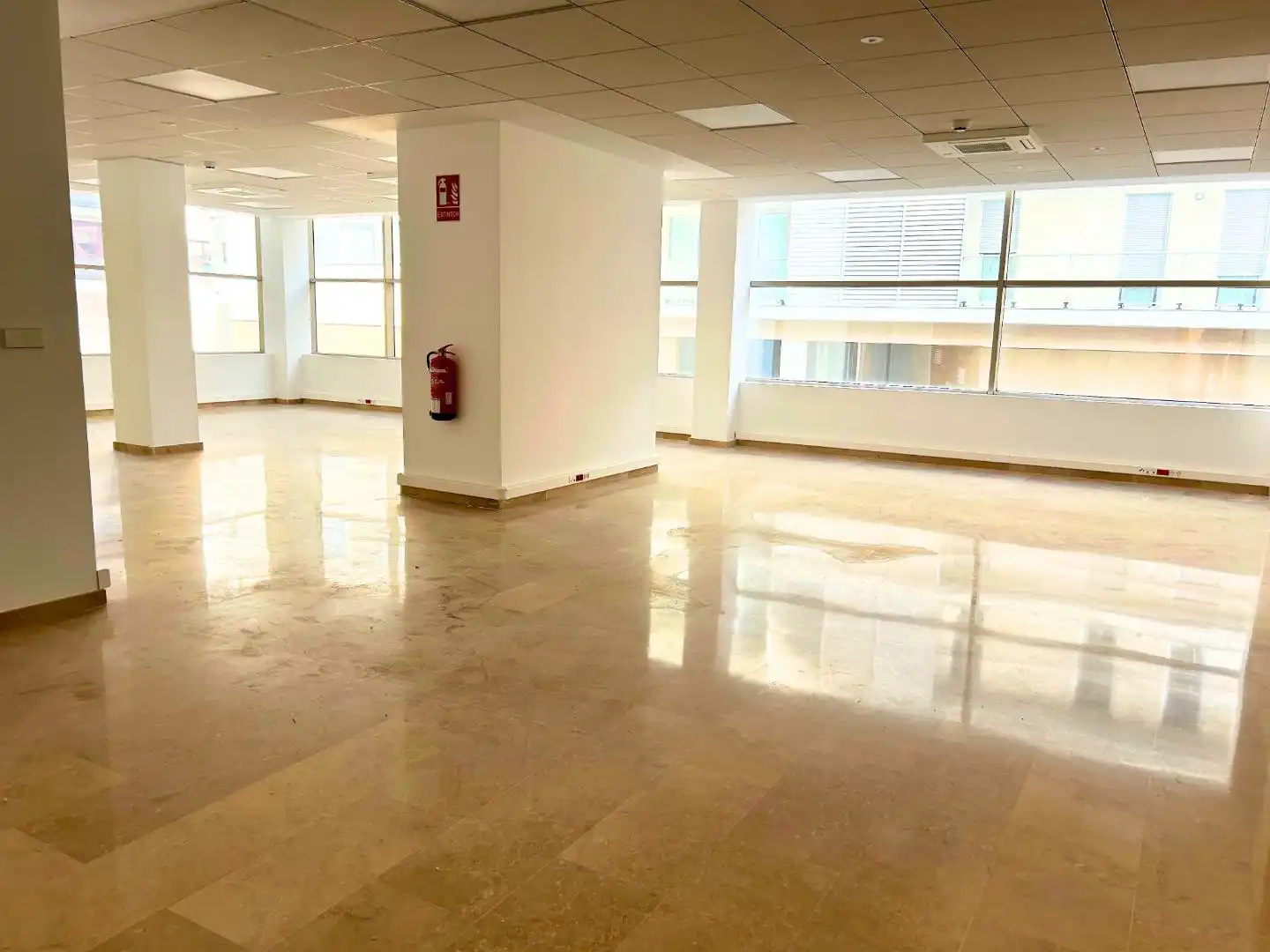 Ufficio con ascensore in affitto a Parc Central, imagen 5