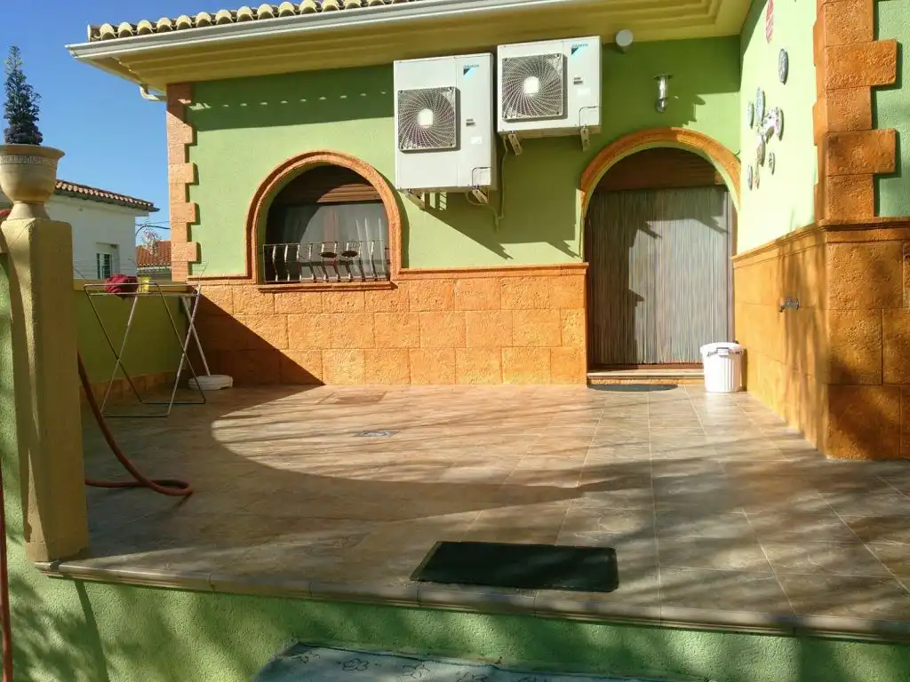 Casa o chalet en venta en Calle musico enric pardo, Beniatjar