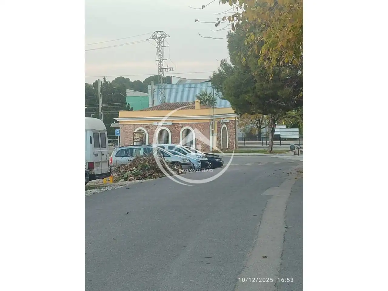Vista exterior de Local en venta en Moncada