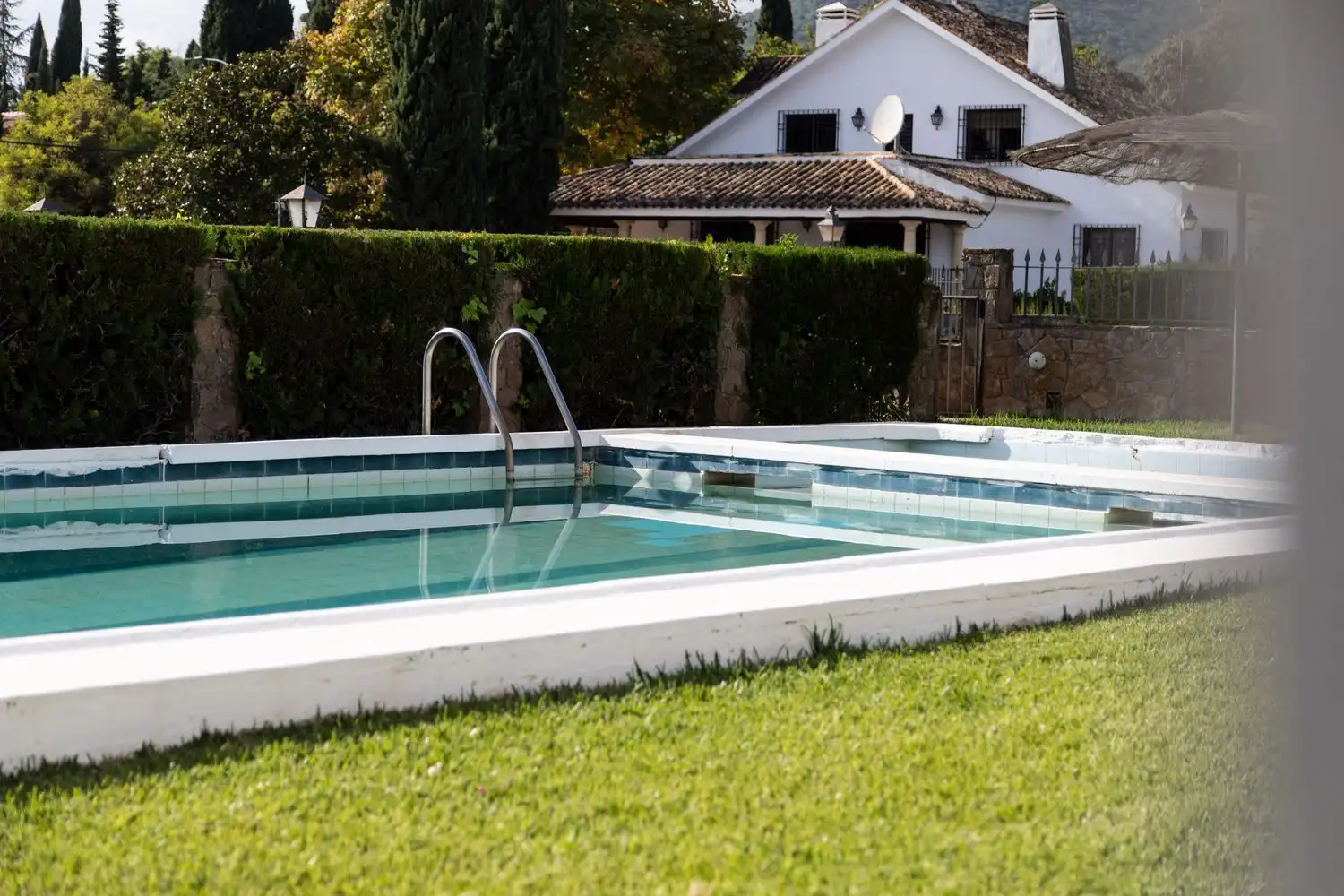 Swimming pool of Houses for sale in Córdoba  with Air Conditioner, Private garden and Terrace