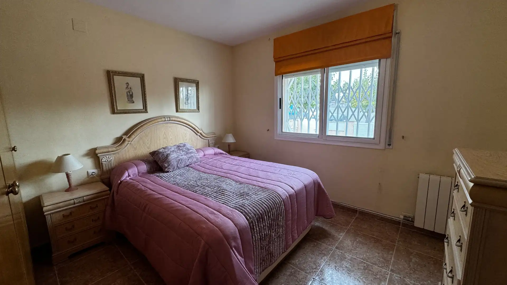 Dormitori de Casa o xalet en venda en Creixell amb Aire condicionat, Calefacció i Jardí privat