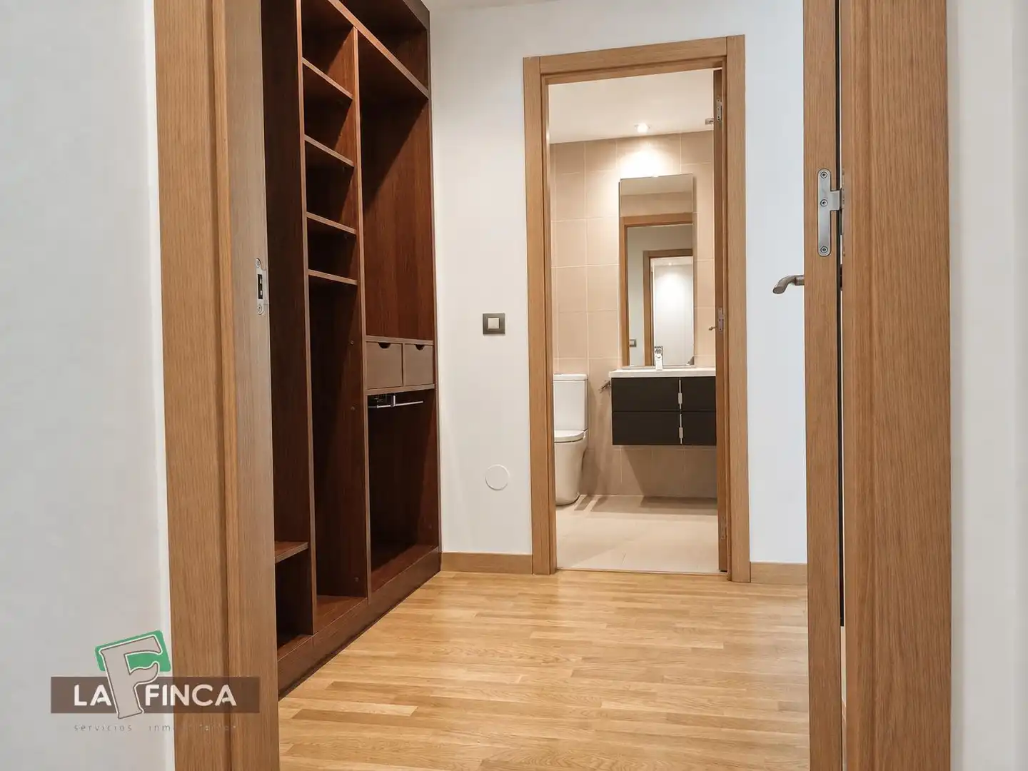 Wohnung zum Verkauf in Oviedo  mit Heizung, Terrasse und Abstellraum