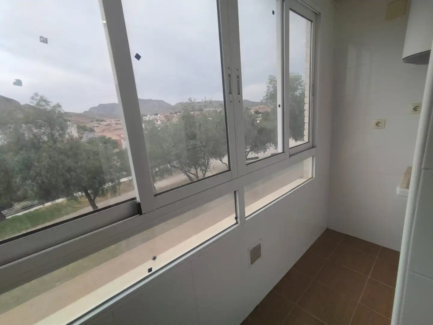 Habitación de Dúplex en venta en Elda con Calefacción, Trastero y Balcón