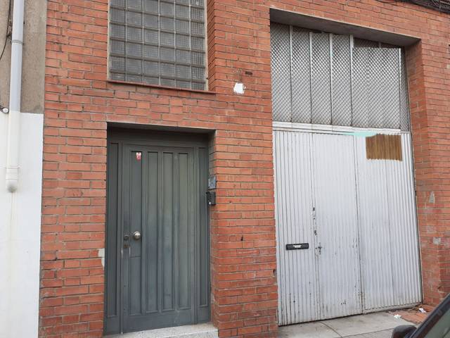 Nave industrial en Venta en La Verneda