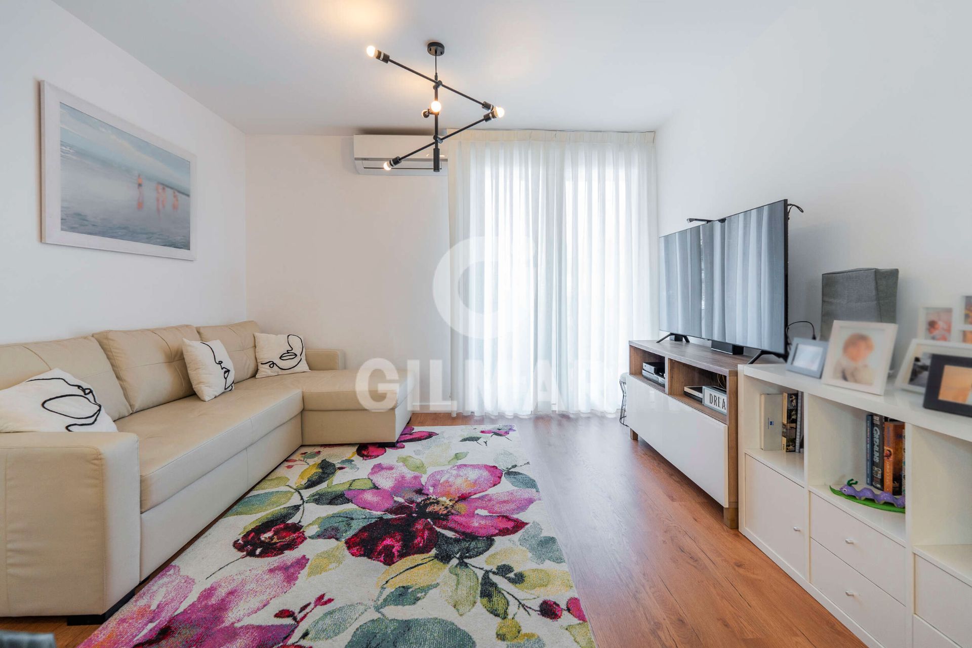 Sala d'estar de Pis en venda en  Madrid Capital amb Aire condicionat, Calefacció i Terrassa