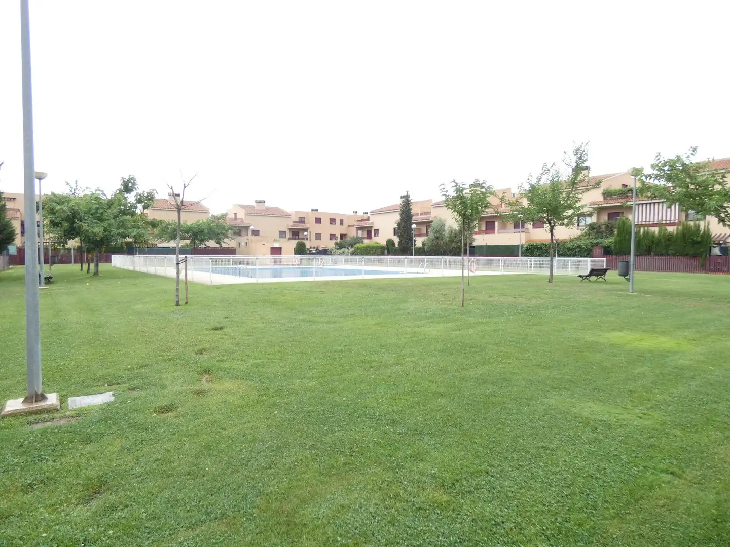 Swimming pool of Detached homes for sale in Utebo  with Air Conditioner, Heating and Private garden