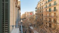 Exterior view of Flat for sale in  Barcelona Capital  with Air Conditioner and Balcony