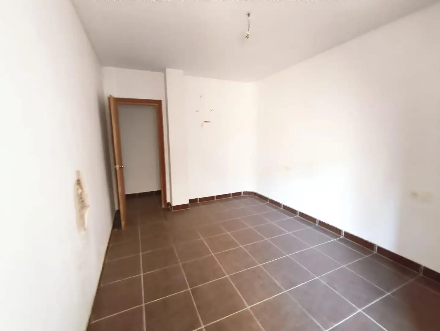 Piso en venta en Huétor Tájar con Balcón