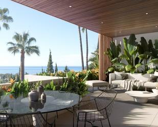Terrassa de Casa o xalet en venda en Marbella amb Jardí privat, Terrassa i Piscina