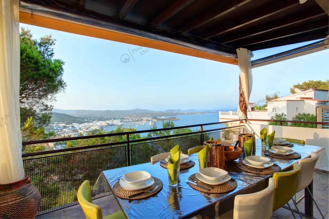 Terrassa de Casa o xalet de lloguer en Santa Eulària des Riu amb Aire condicionat, Jardí privat i Terrassa