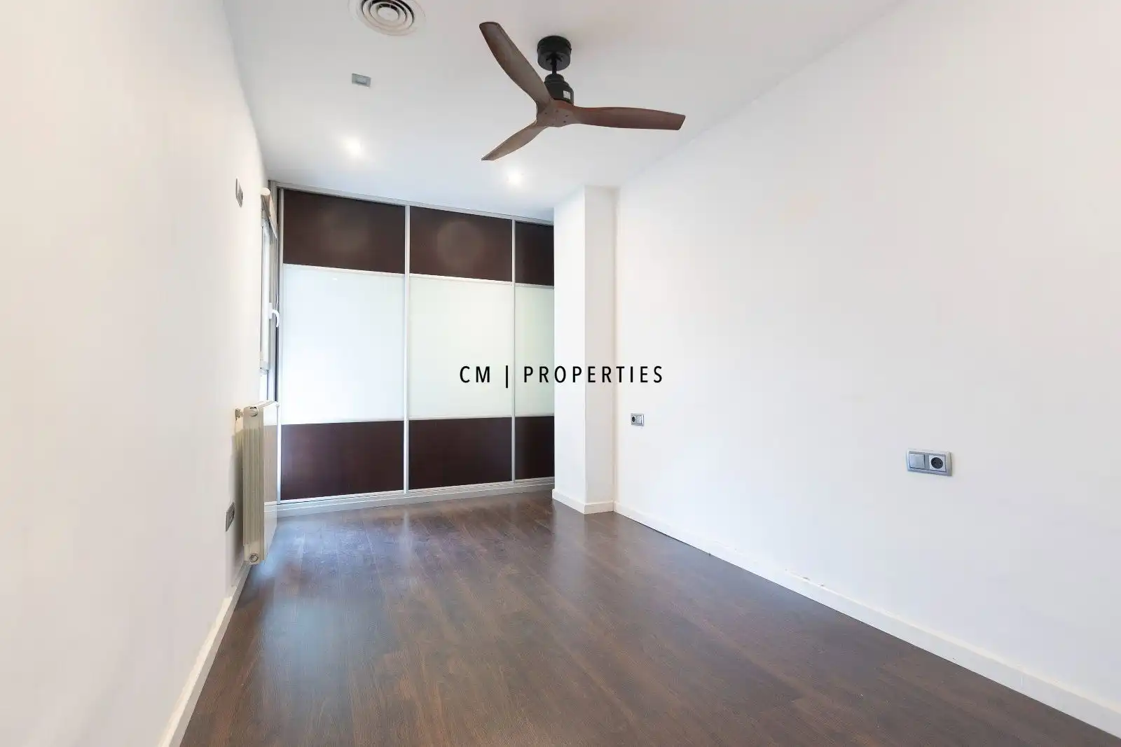 Habitación de Piso de alquiler en Valencia con Aire acondicionado, Calefacción y Parquet