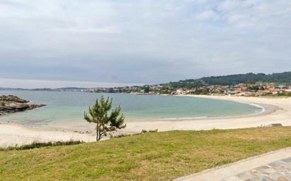 Vista exterior de Casa o xalet en venda en Sanxenxo amb Terrassa