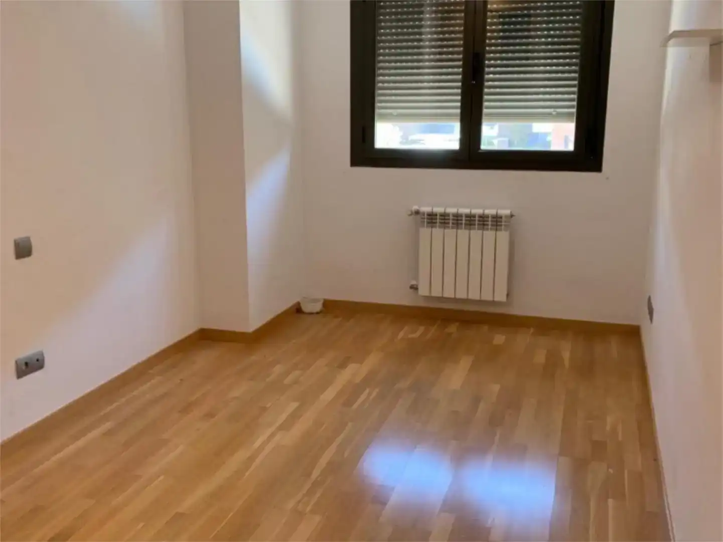 Habitación de Piso en venta en Rivas-Vaciamadrid con Trastero y Piscina