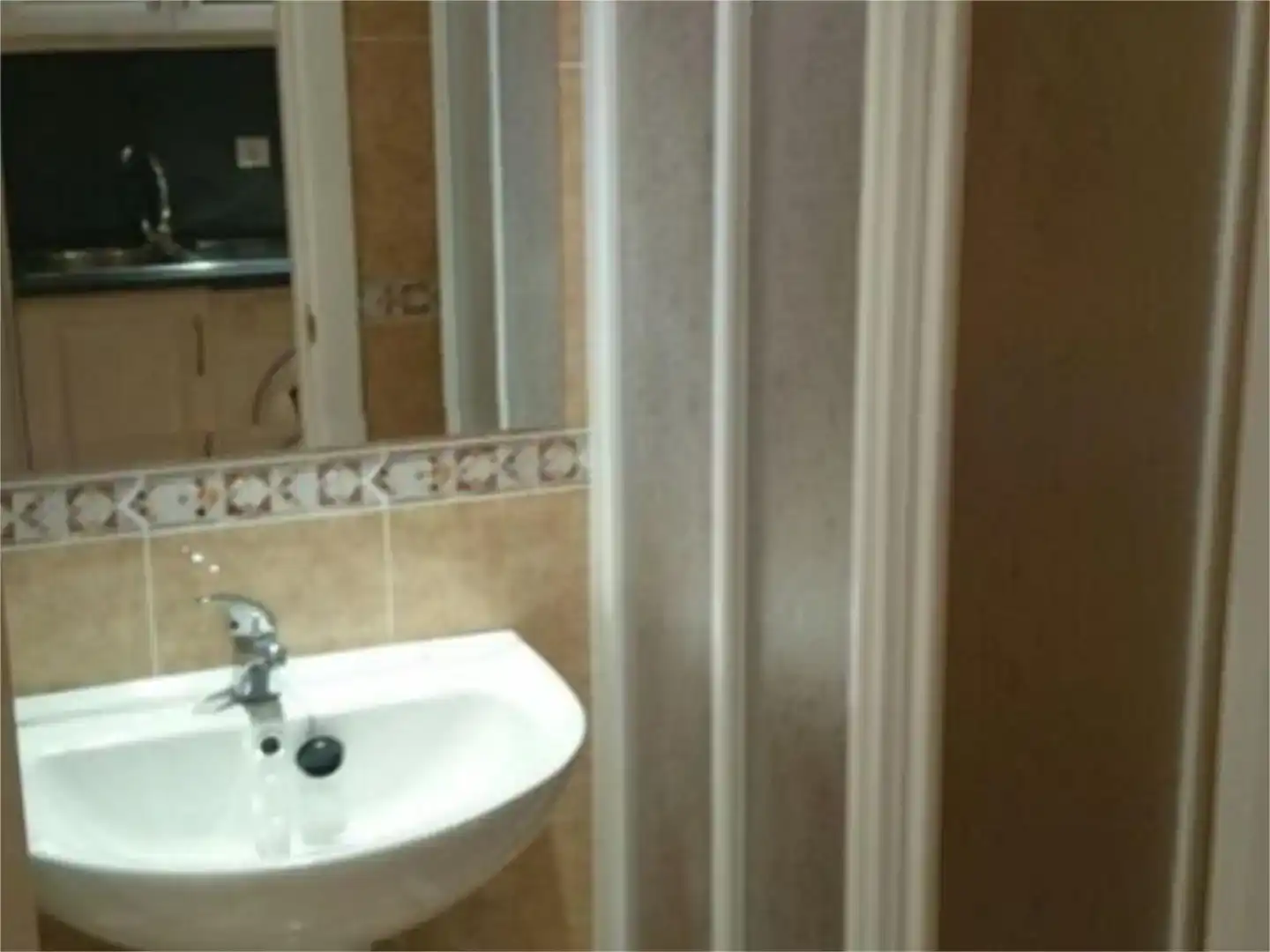 Badezimmer von Wohnung zur Miete in Benalmádena mit Klimaanlage, Schwimmbad und Balkon