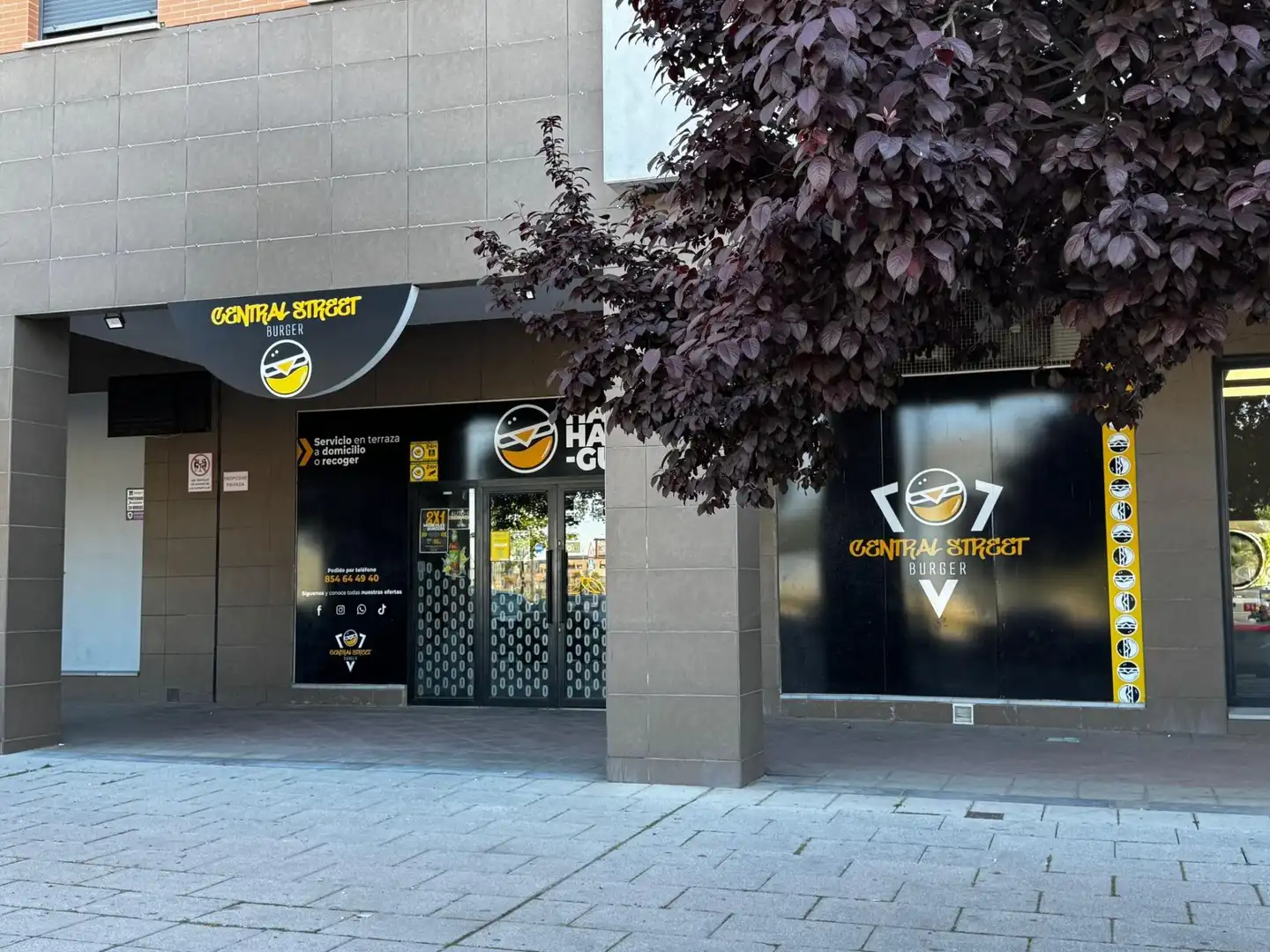 Commercial properties for sale in Dos Hermanas