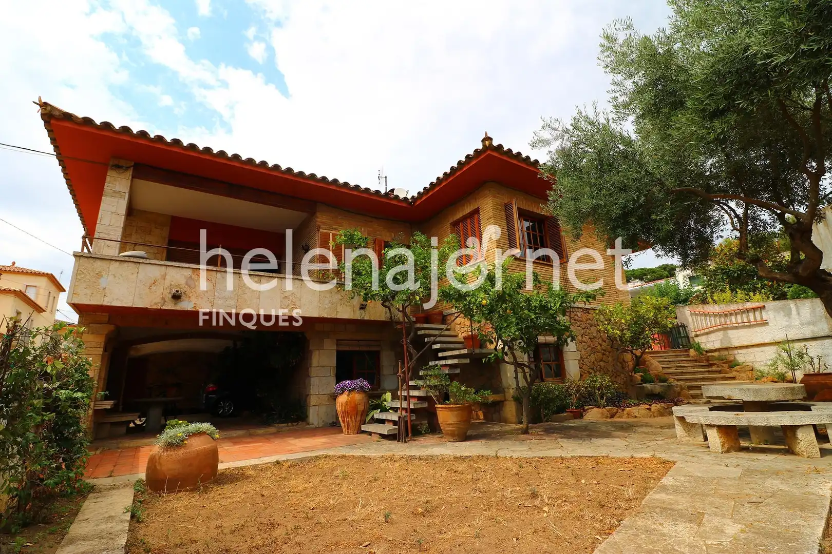 Vista exterior de Casa adosada en venta en Sant Feliu de Guíxols con Amueblado