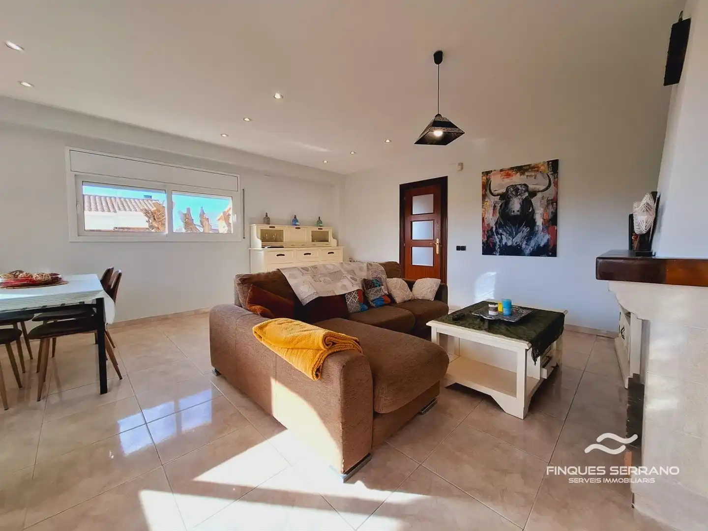 Sala de estar de Casa adosada en venta en Calafell con Calefacción, Terraza y Piscina