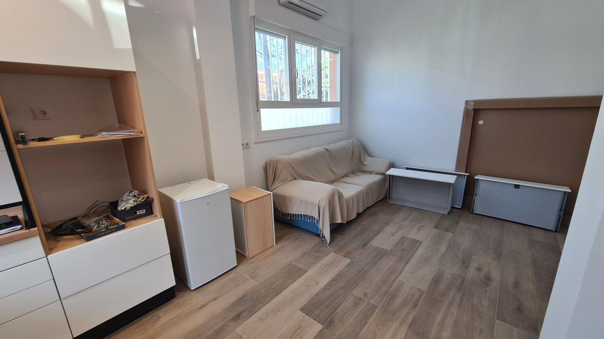Bedroom of Apartments for sale in Torrejón de Ardoz  with Air Conditioner and Heating