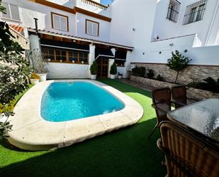 Swimming pool of House or chalet for sale in San Fernando  with Air Conditioner, Heating and Private garden